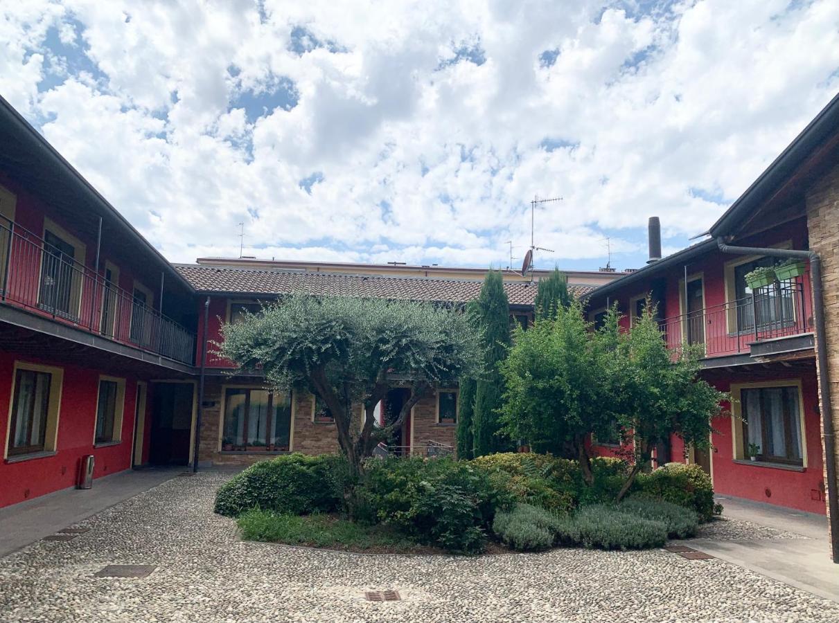 Casa Cleopatra Villa Bergamo Luaran gambar